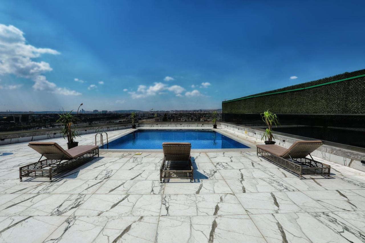 The Green Park Gaziantep Exterior foto Rooftop pool