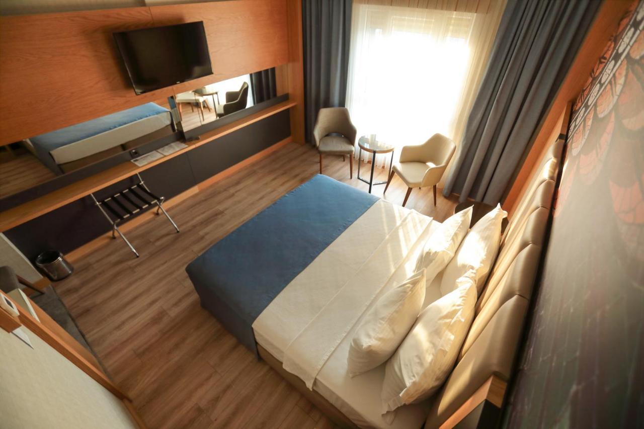 The Green Park Gaziantep Exterior foto A room at the hotel